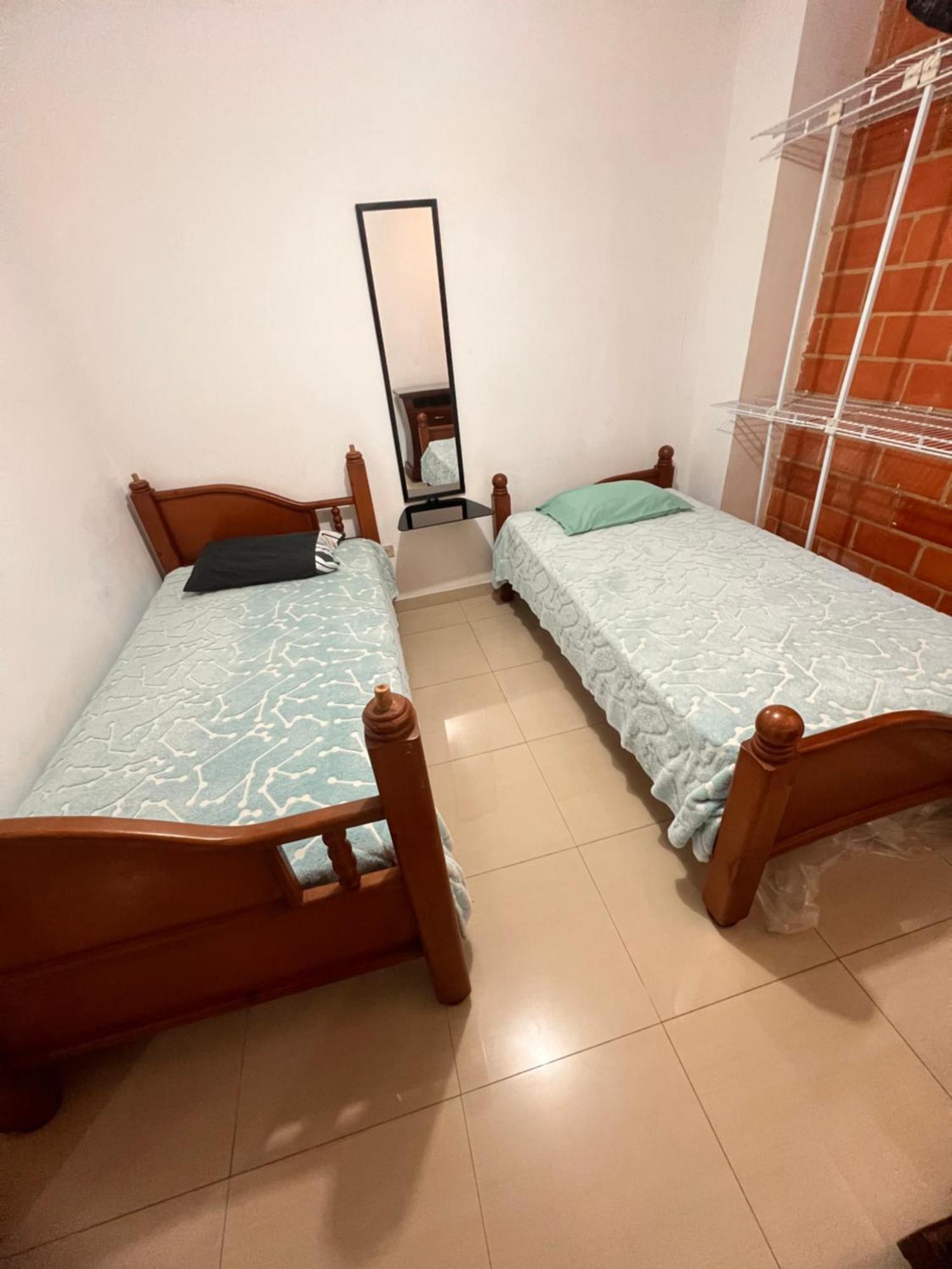 Apartamento Aeropuerto Maiquetia En Planta Baja Catia La Mar Exteriör bild